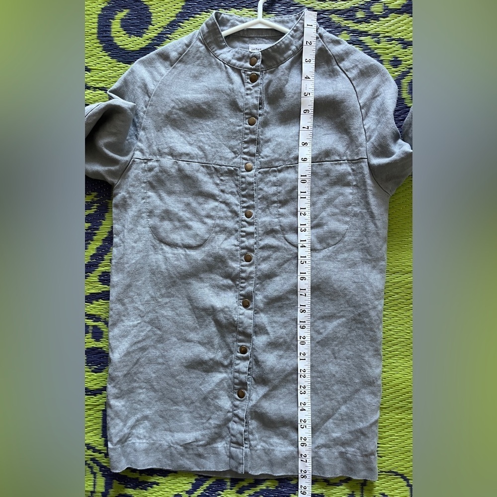 Cedar & Vine Lisa Shirt 100% Linen Light Gray Button Down Made In Canada - Picture 8 of 8